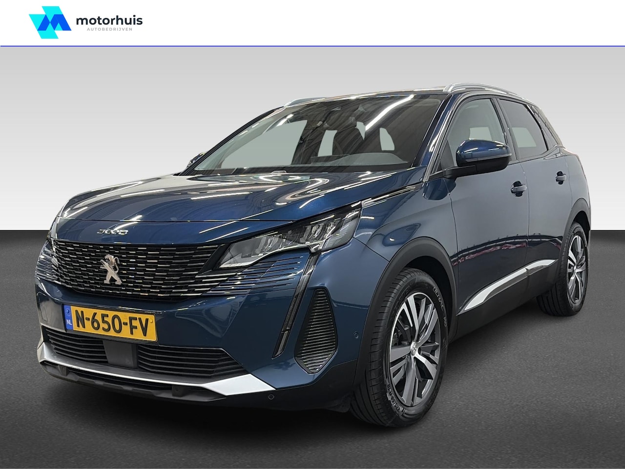 Peugeot 3008 - 1.2 TURBO 130PK AUTOMAAT PREMIUM NAVI CAMERA ECC TREKHAAK AUTOMATIC - AutoWereld.nl