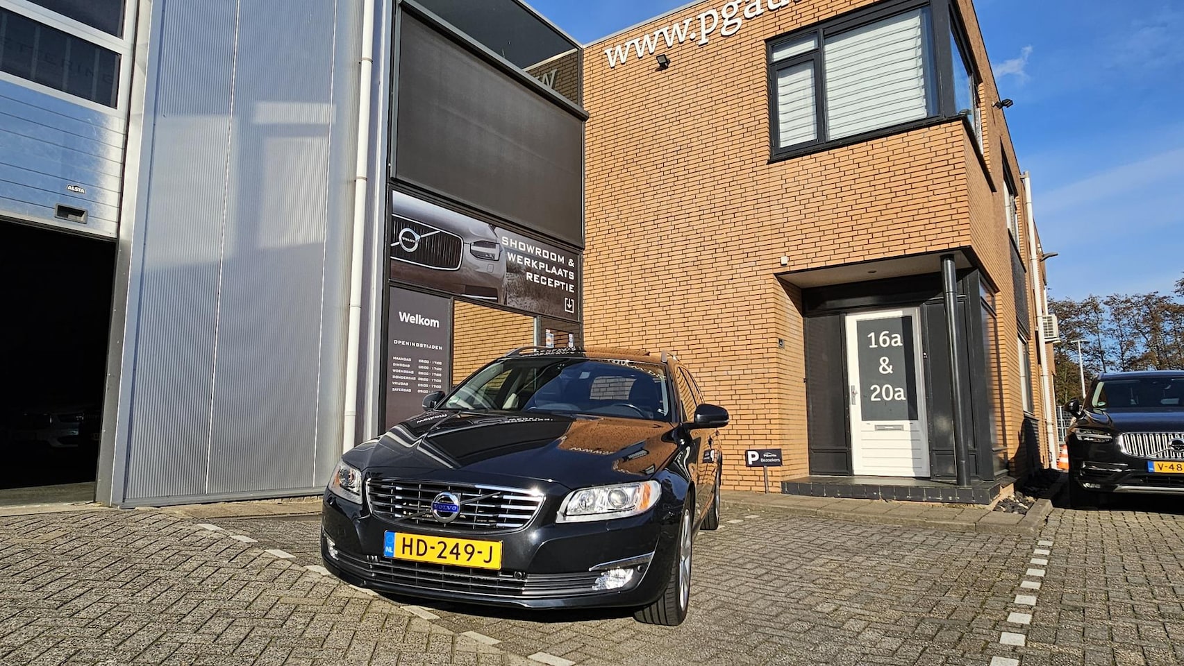 Volvo V70 - 2.0 T4 Inscription Edition 2.0 T4 Inscription Edition - AutoWereld.nl