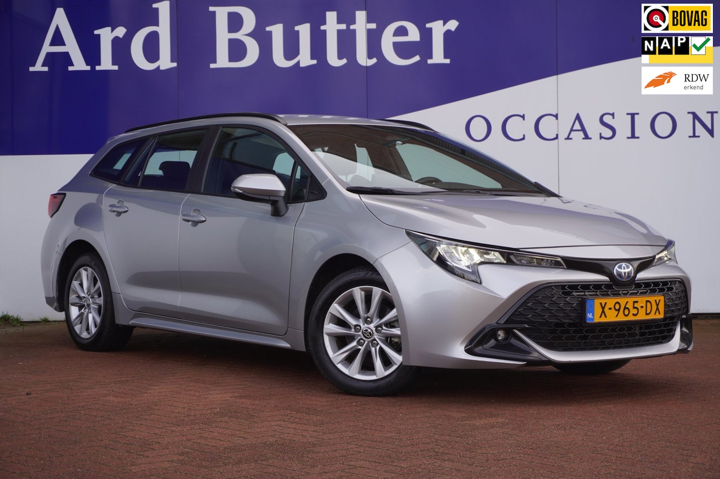 Toyota Corolla Touring Sports - Hybrid 140 Active / 1EIG / Camera / Carplay / Virtual / ACC / LED / = DEALER ONDERHOUDEN ! - AutoWereld.nl