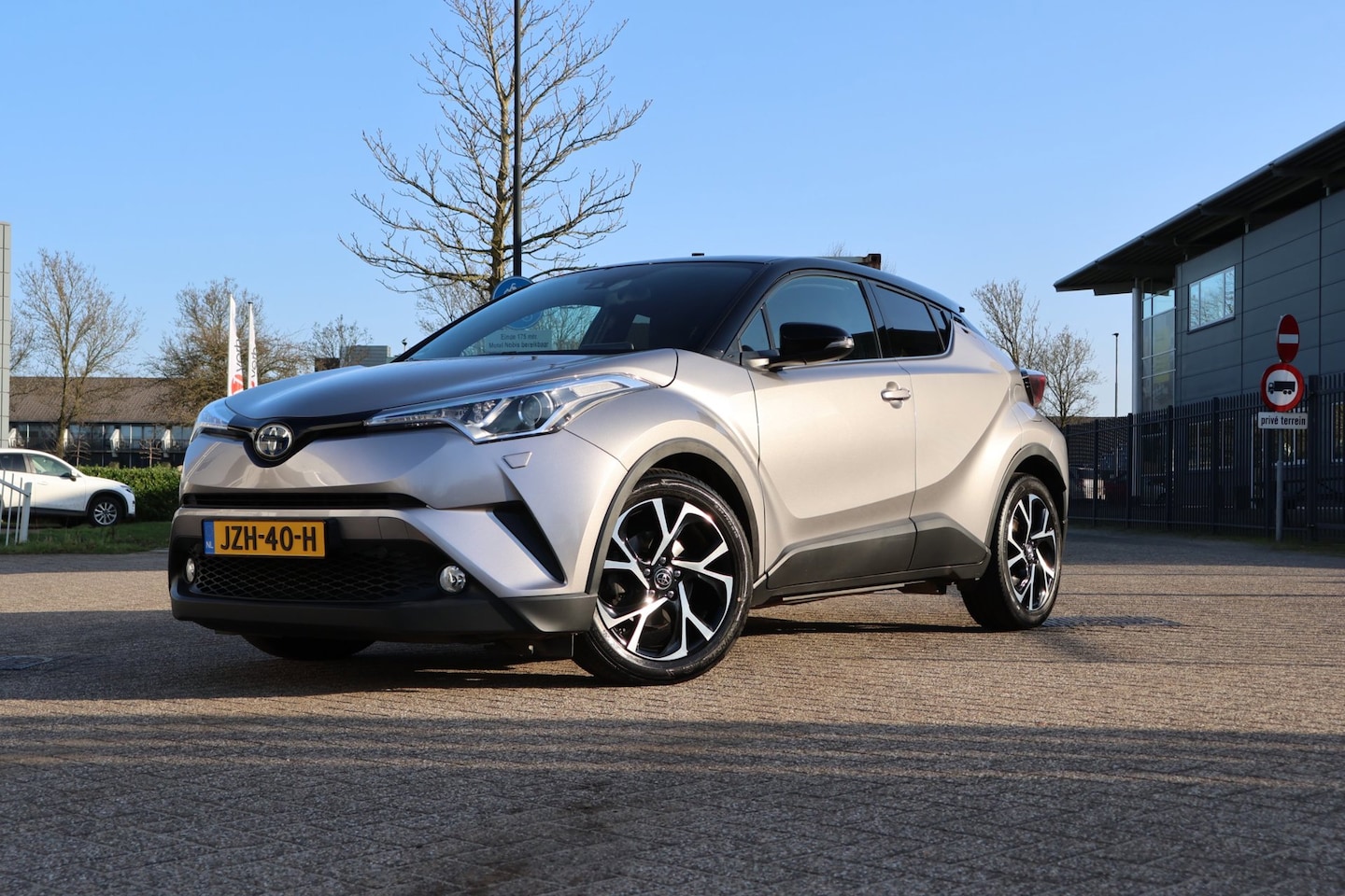 Toyota C-HR - 1.8 Hybrid Dynamic 1.8 Hybrid Dynamic - AutoWereld.nl