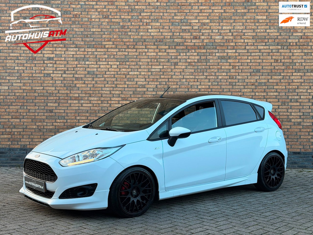 Ford Fiesta - 1.0 EcoBoost ST Line Cruise Blue Led Pdc Navi Clima - AutoWereld.nl