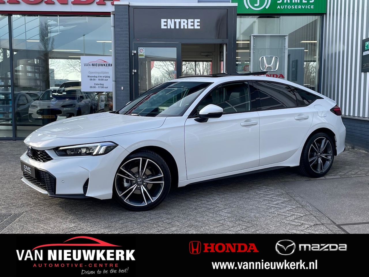 Honda Civic - 2.0 HYBRID 184PK Automaat Advance | Panoramadak | Leer | Bose - AutoWereld.nl