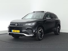Volkswagen Tiguan - 1.5 272pk eHybrid R-Line Edition Trekhaak Camera Keyless Massage Virtual Cockpit Panoramad