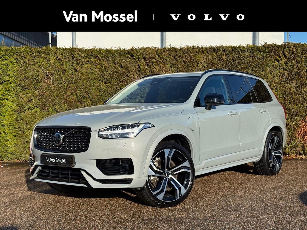 Volvo XC90 - T8 Plug-in hybrid AWD Ultra Dark | Luchtvering | Stoelventilatie & Massage | 360 camera | - AutoWereld.nl