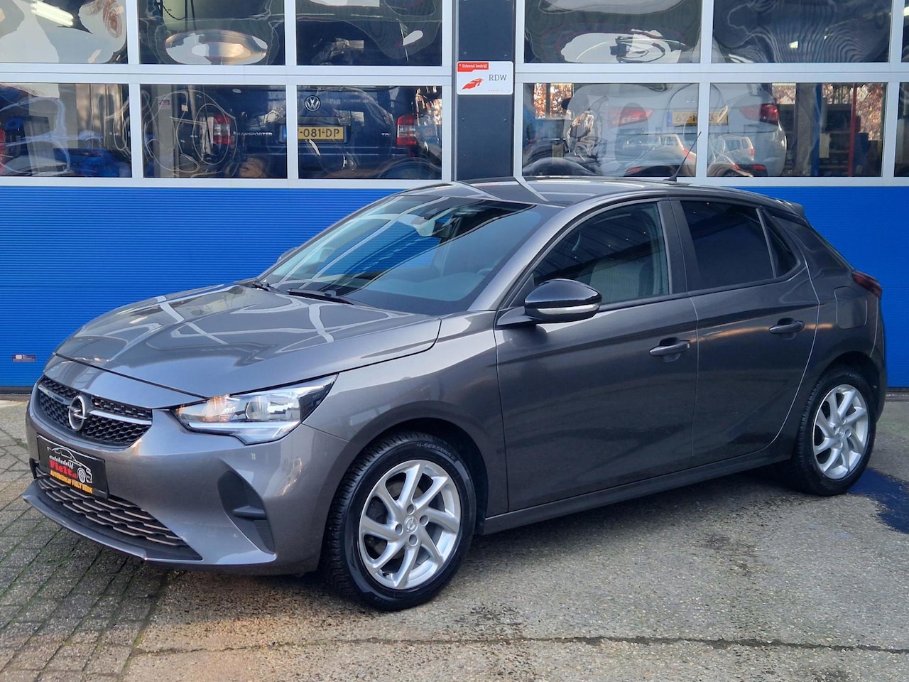 Opel Corsa - 1.2 PureTech 75PK / Carplay / All season banden / Stoel en stuurverwarming / Cruise contro - AutoWereld.nl