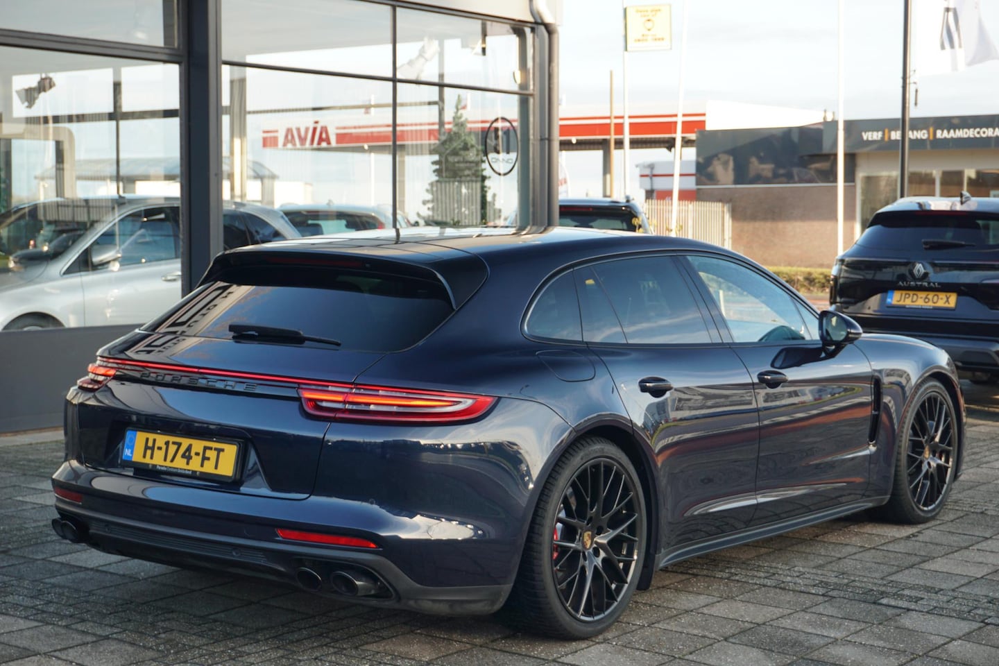 Porsche Panamera Sport Turismo - 2.9 4 E-Hybrid | 4WS | TV | - AutoWereld.nl