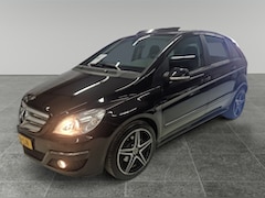 Mercedes-Benz B-klasse - 200 AUTOMAAT Zeer Netjes