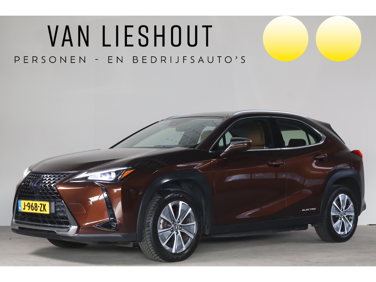 Lexus UX - 300e Business 54 kWh - NL- Auto!! Stoelverw. I Elek. stoelen I Camera - AutoWereld.nl