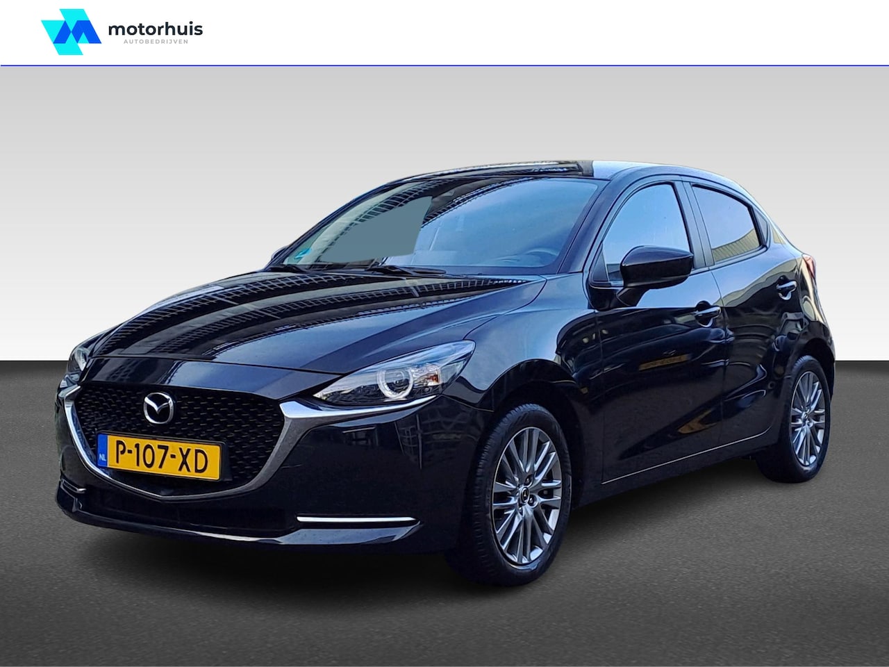 Mazda 2 - 1.5 SKYACTIV-G 90PK LUXURY NAVI CAMERA HUD LED ECC NAP MANUAL - AutoWereld.nl