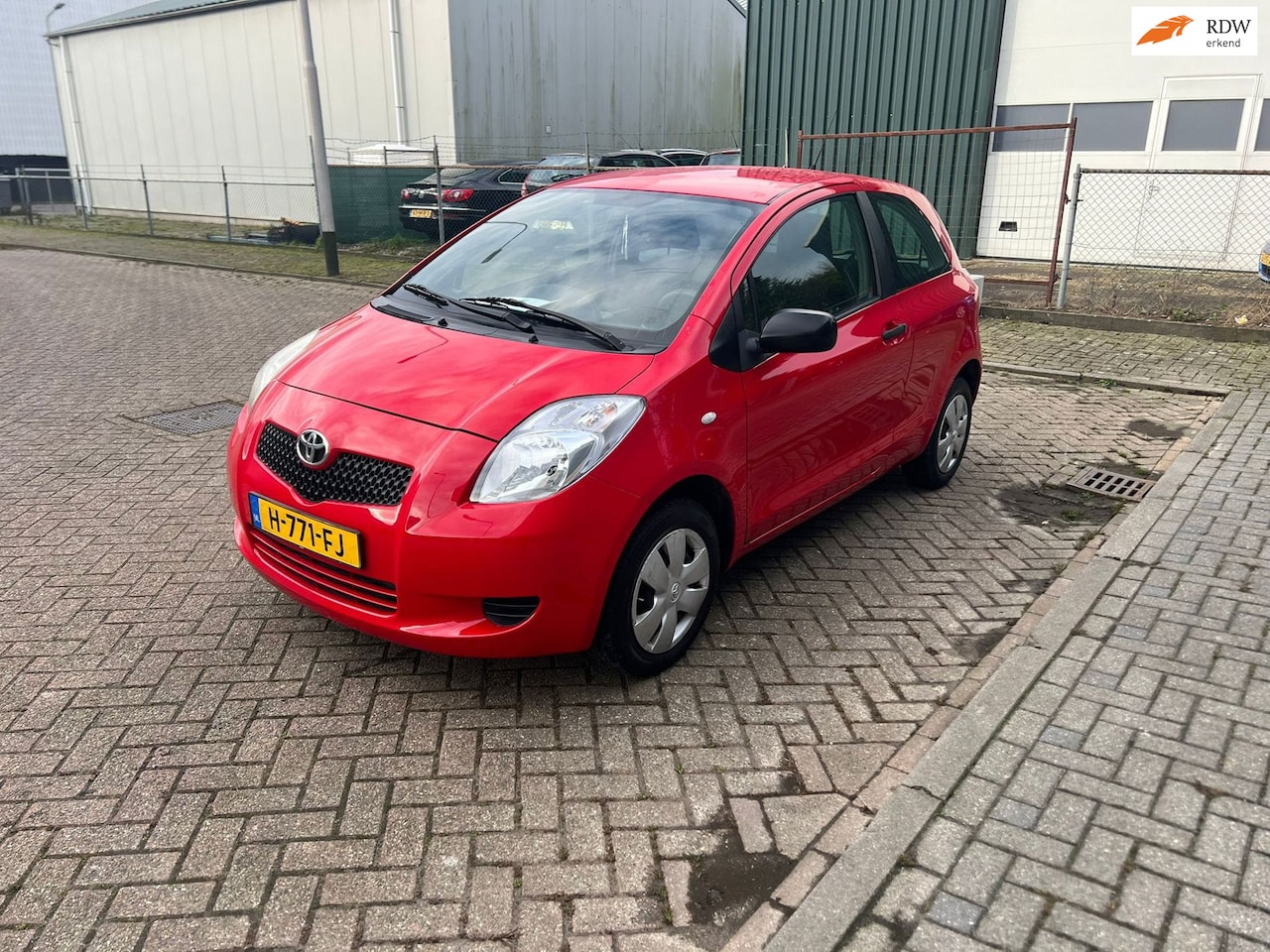 Toyota Yaris - 1.0 VVT-i 1.0 VVTi + - AutoWereld.nl