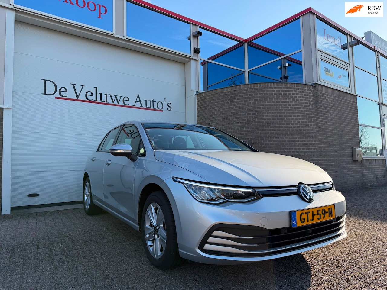 Volkswagen Golf - 1.5 TSI Life|Carplay|Stoelverw.|ACC|PDC| - AutoWereld.nl