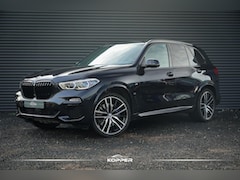 BMW X5 - xDrive30d High Executive / Luchtvering / HUD / 22 '' / M-Sport / Skylounge / Adaptive