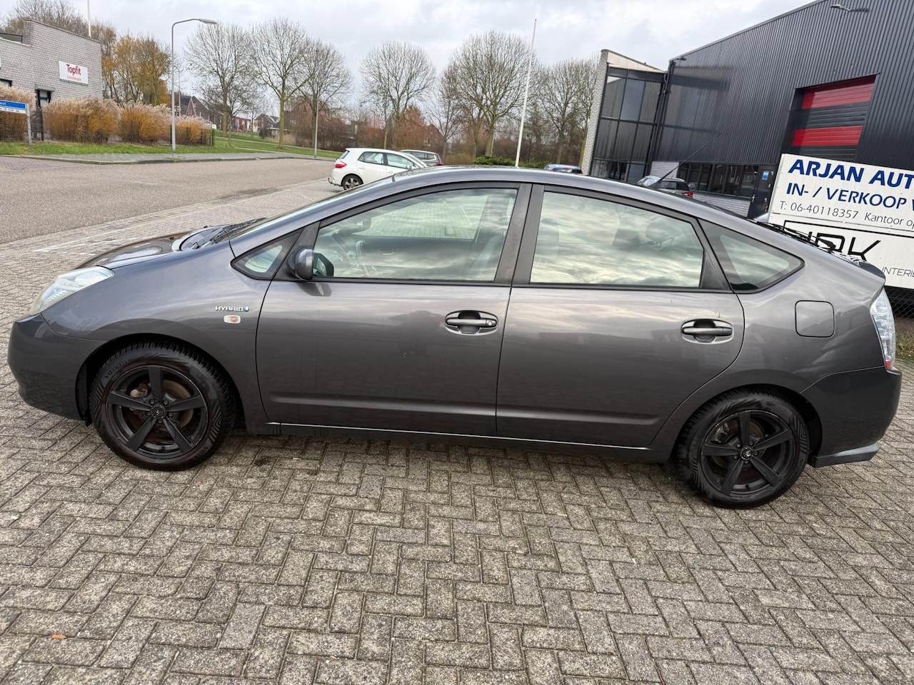 Toyota Prius - 1.5 VVT-i Comfort 1.5 VVT-i Comfort - AutoWereld.nl
