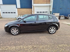 SEAT Leon - 1.6 Stylance, goed onderhouden, nwe apk bij allevering