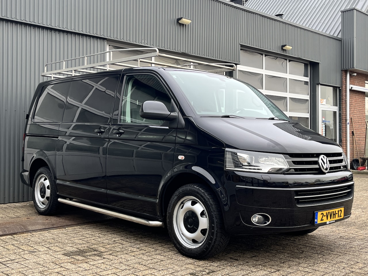 Volkswagen Transporter - 2.0 TDI L1H1 BTW VRIJ!! DSG Automaat Airco Cruise controle Trekhaak 2500kg trekgewicht 2-P - AutoWereld.nl