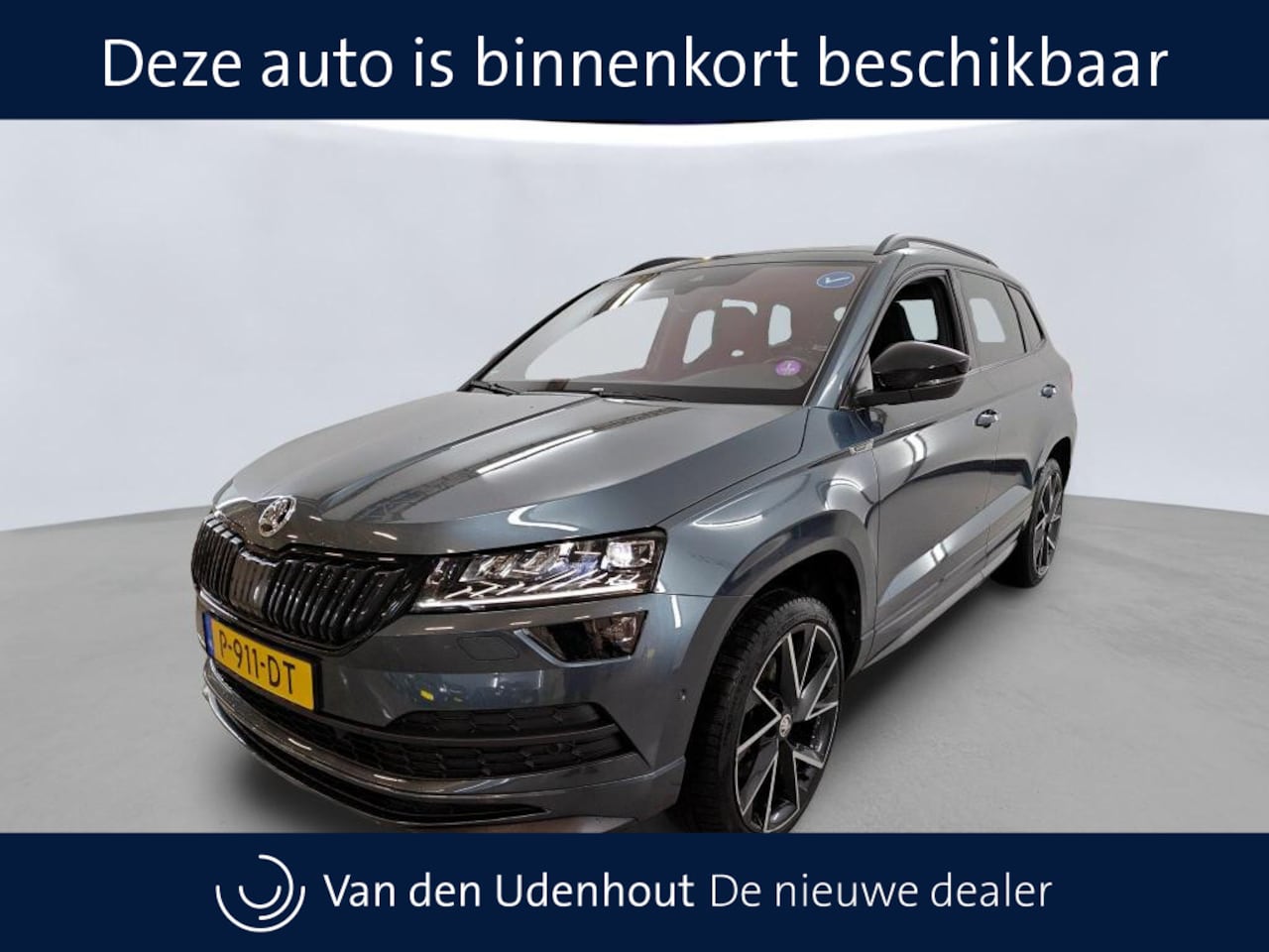 Skoda Karoq - 1.5 TSI DSG ACT Sportline Business Panorama Trekhaak Navi. Camera Stoel/Stuurverw LED - AutoWereld.nl