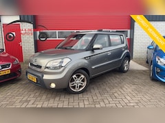 Kia Soul - 1.6 X-tra TREKHAAK / AIRCO / CRUISE / PDC / ELEK RAMEN / NL-AUTO
