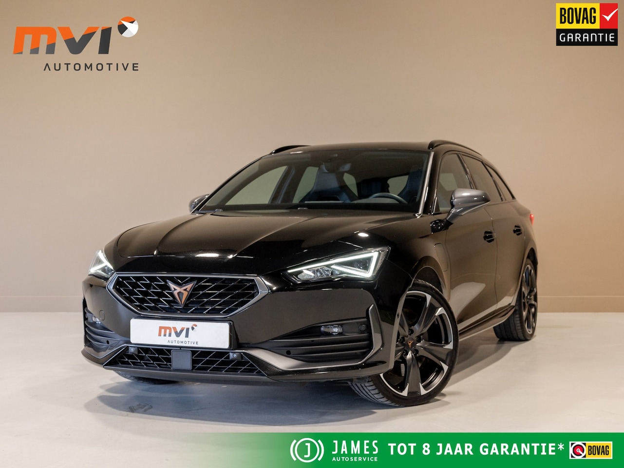 CUPRA Leon Sportstourer - 1.4 e-Hybrid VZ Performance / 245pk / Panorama dak / Achteruitrij camera / - AutoWereld.nl