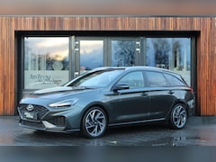 Hyundai i30 Wagon - 1.5 T-GDi MHEV N Line stoelverwarming. stuur verwarming. camera. led
