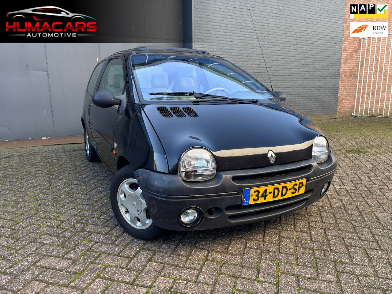 Renault Twingo - 1.2 Air|Pano|Nap|Airco|Leder stoelen - AutoWereld.nl