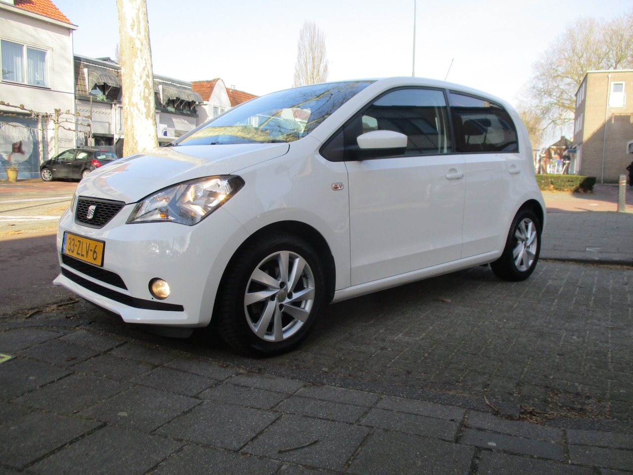 SEAT Mii - 1.0 Style Sport 5-drs / AUTOMAAT / AIRCO / NL.AUTO / NAVI / P.D.C / NW-STAAT / 30dkm !!! - AutoWereld.nl