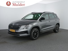 Skoda Karoq - 1.5 TSI ACT Sportline Business | Trekhaak | Carplay | Winterpakket | ACC |