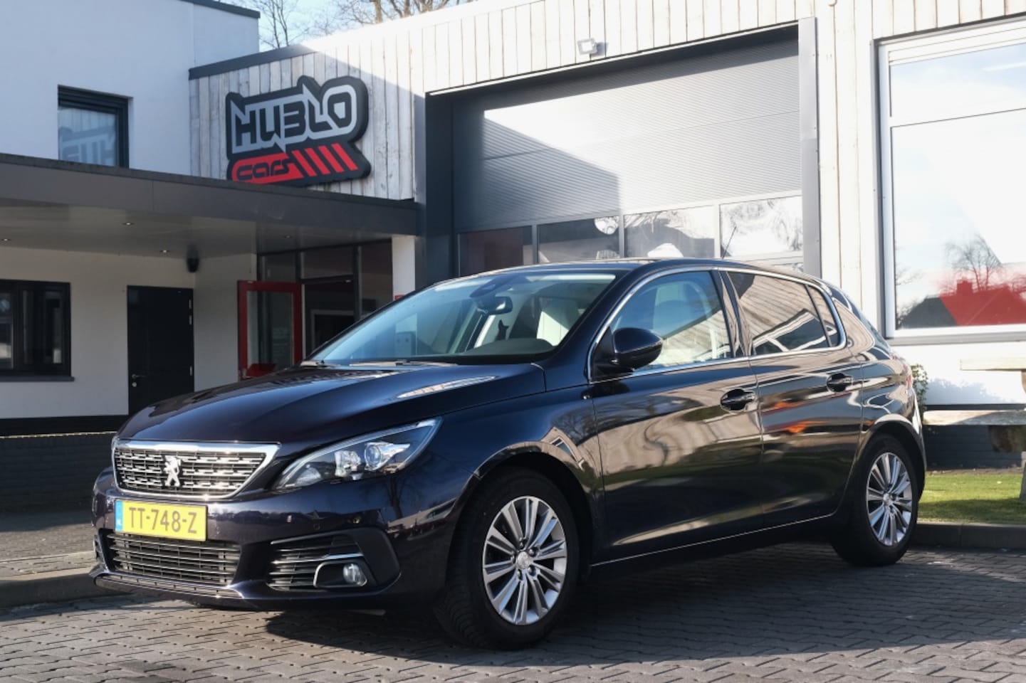 Peugeot 308 - 1.2 PureTech Allure 1.2 PureTech Allure - AutoWereld.nl