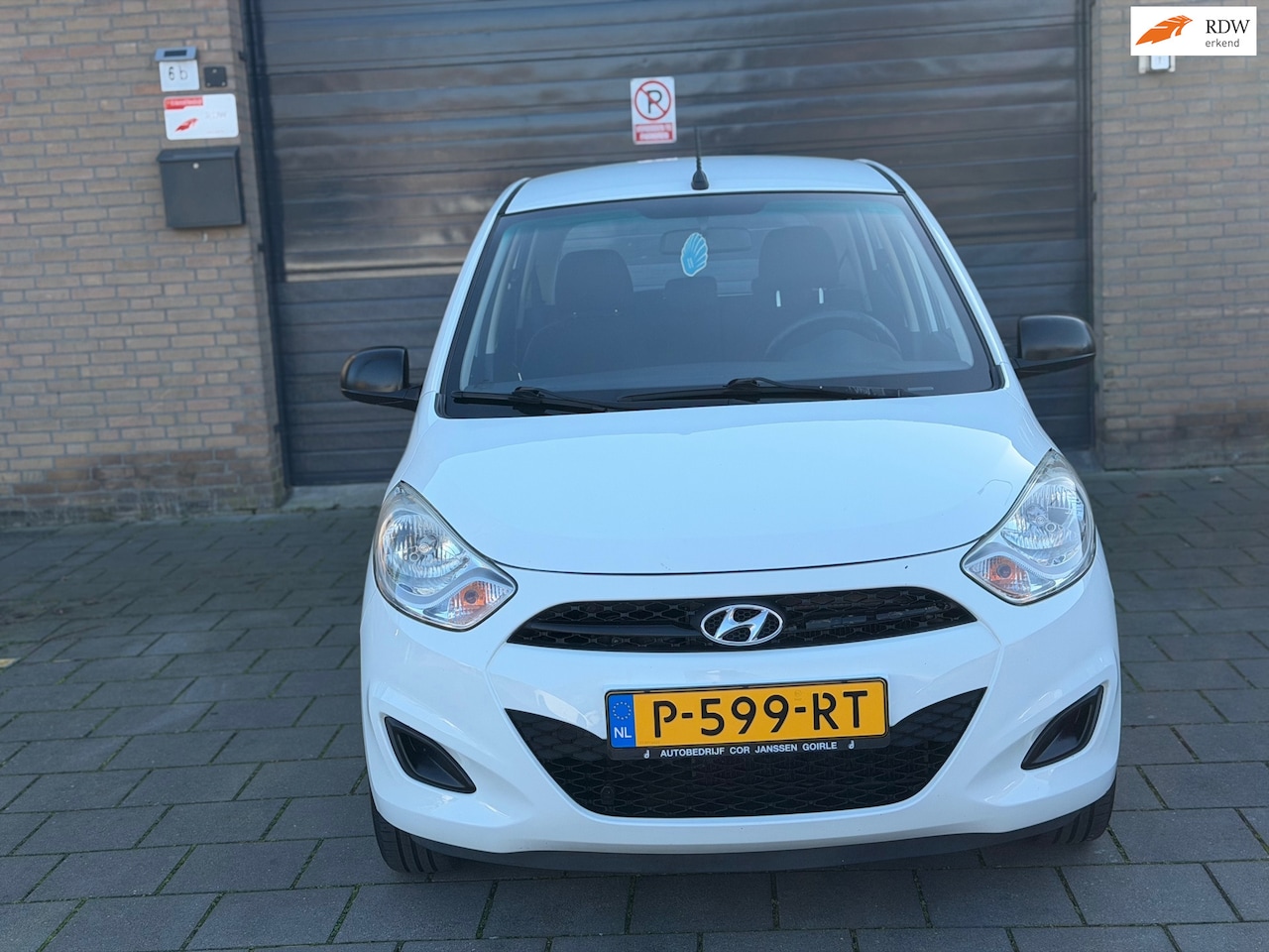Hyundai i10 - 1.1 i-Drive Electr.pakket APK Trekhaak - AutoWereld.nl