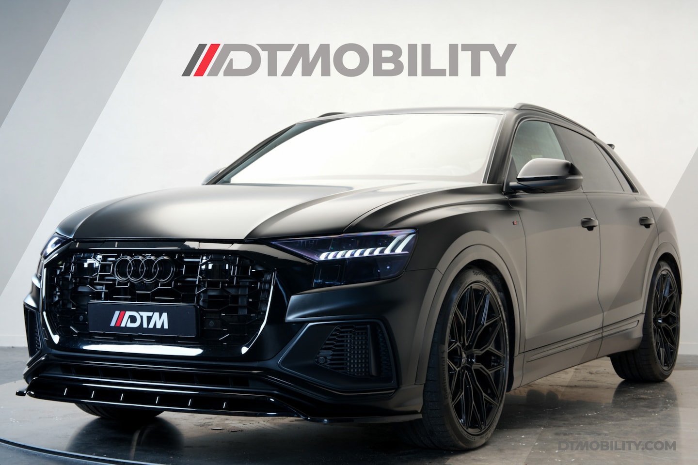 Audi Q8 - 55TFSi Quattro Pro Line S | Stealth | RS-Seats | Pano | 23inch - AutoWereld.nl