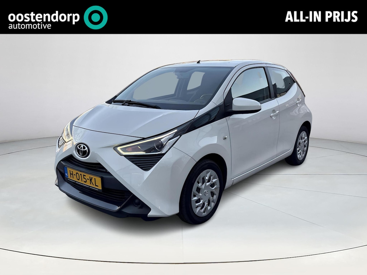 Toyota Aygo - 1.0 VVT-i x-play **APPLE CARPLAY/ AIRCO/ BEGRENZER/ PERKEERCAMERA** - AutoWereld.nl