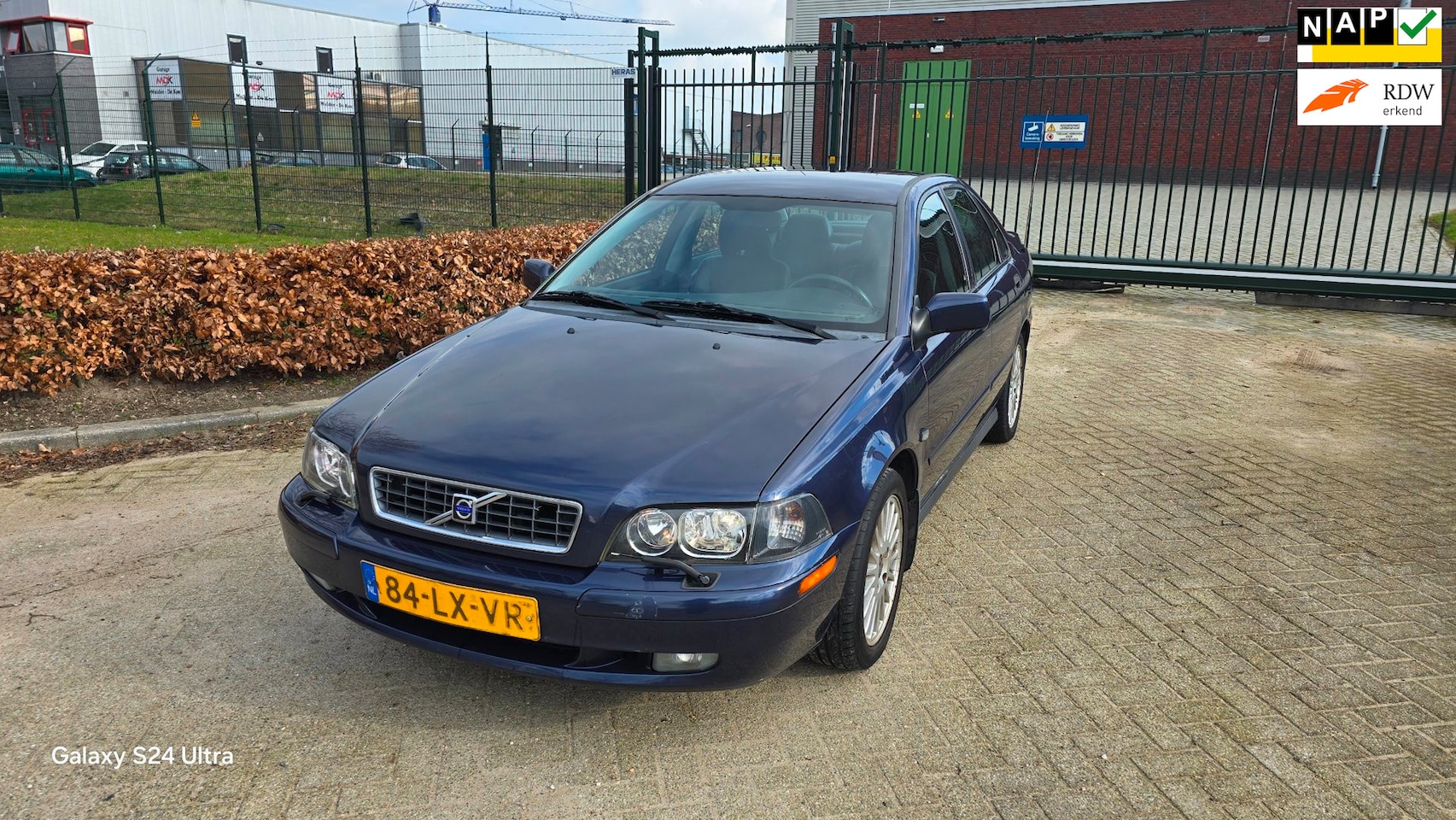 Volvo S40 - 2.0 Europa AUTOMAAT XENON LEDER PDC NAP! - AutoWereld.nl