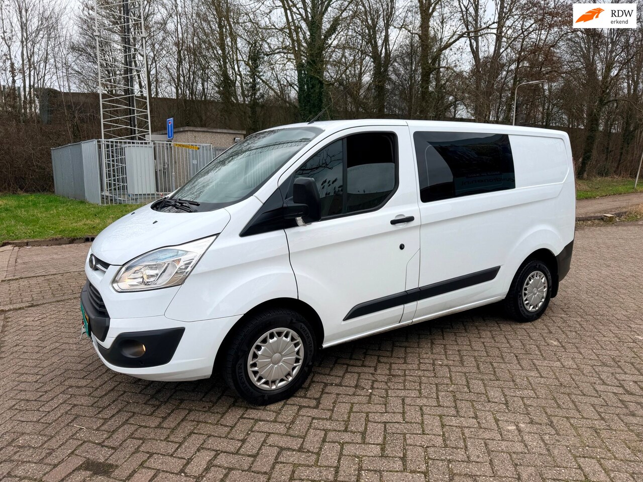 Ford Transit Custom - 270 2.2 TDCI L1H1 Trend DC!EURO 5!AIRCO!ELECKTRISH RAAM&SPIEGEL!DBL CABINE!NETTE BUS!PARKE - AutoWereld.nl