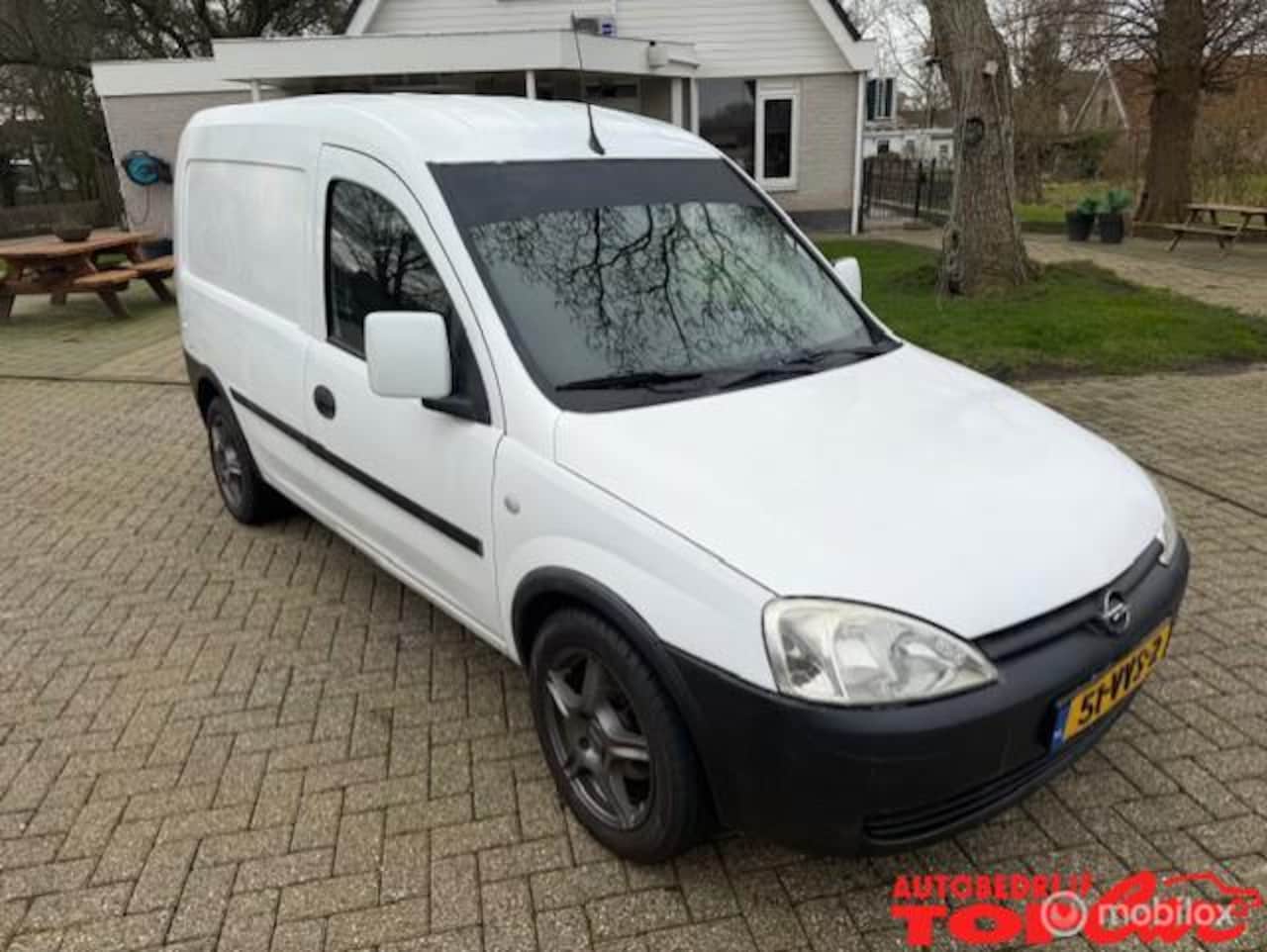 Opel Combo - 1.3 CDTi Comfort 1.3 CDTi Comfort, Airco, Nieuwe wielen + banden - AutoWereld.nl