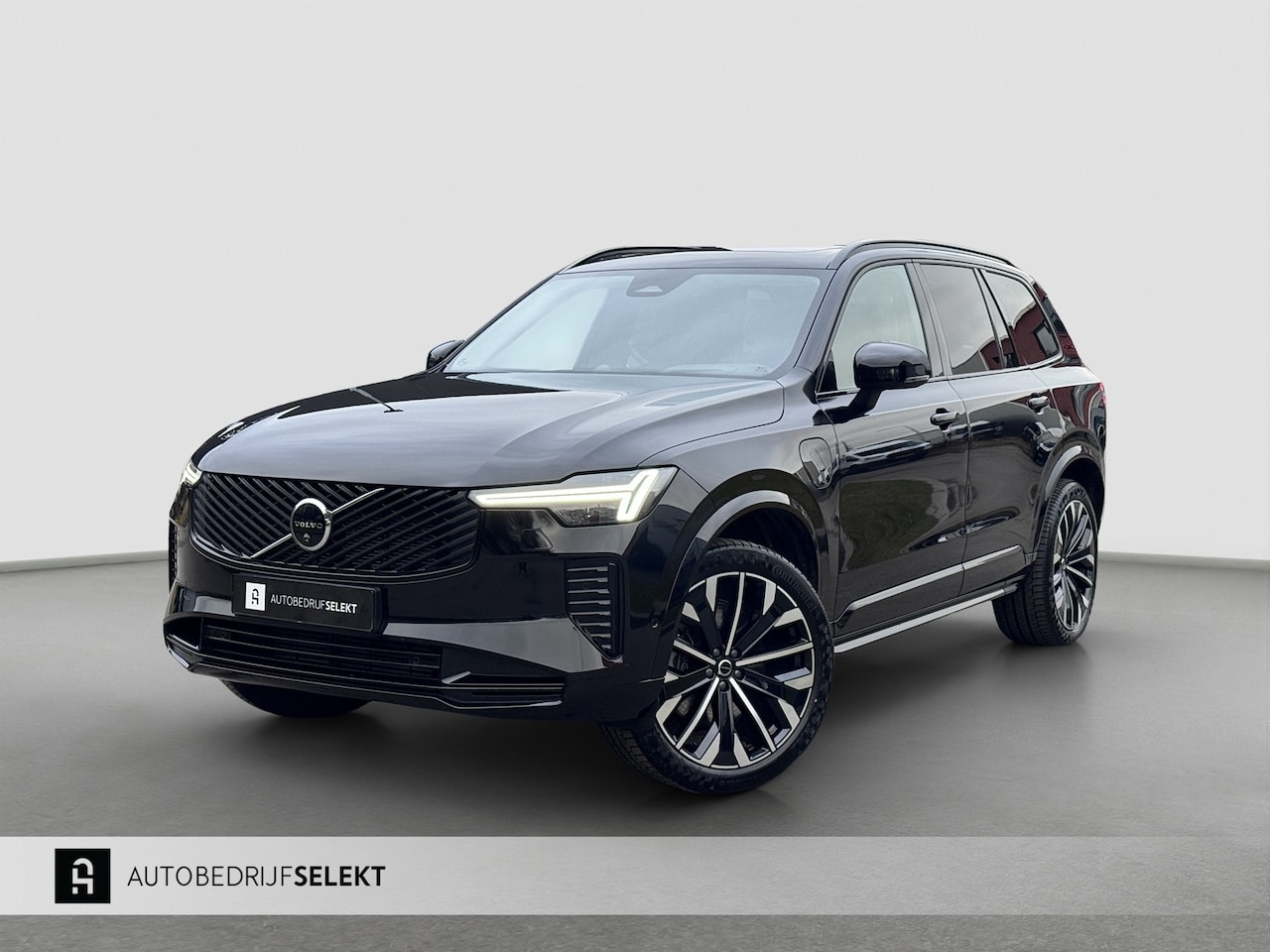 Volvo XC90 - 2.0 T8 Ultra Dark | Pano | Trekhaak | Bowers&Wilkins | Memory | 360 camera | Head Up | Plu - AutoWereld.nl