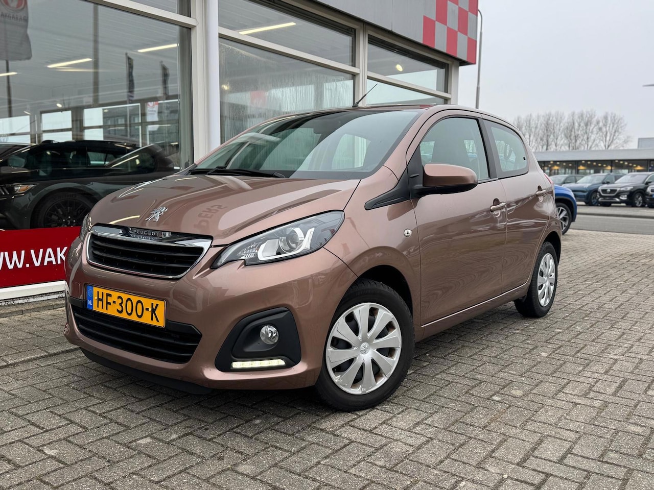 Peugeot 108 - 1.0 VTi Active 1.0 VTi Active - AutoWereld.nl