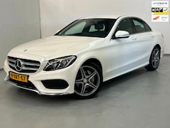 Mercedes-Benz C-klasse - 180 / AMG / NL-auto / Leder / Stoelverwarming