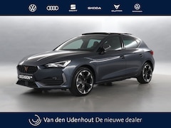 CUPRA Leon - 1.4 TSI eHybrid 204pk PHEV Adrenaline / Panoramadak / Safe & Driving XL / Navi / Camera