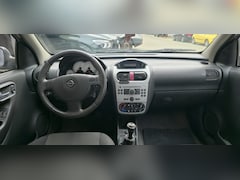 Opel Corsa - 1.2-16V Silverline