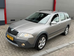 Skoda Octavia Combi - 2.0 TDI Scout 4X4