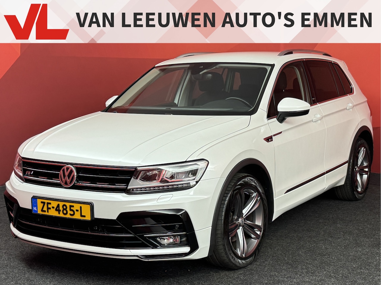 Volkswagen Tiguan - 1.4 TSI Business R Line | Stoel Verwarming | Sound Edition | Trekhaak | APK 26-02-2027 | - AutoWereld.nl