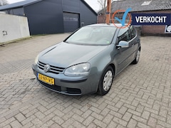 Volkswagen Golf - 1.6 FSI Trendline, Apk, Nap