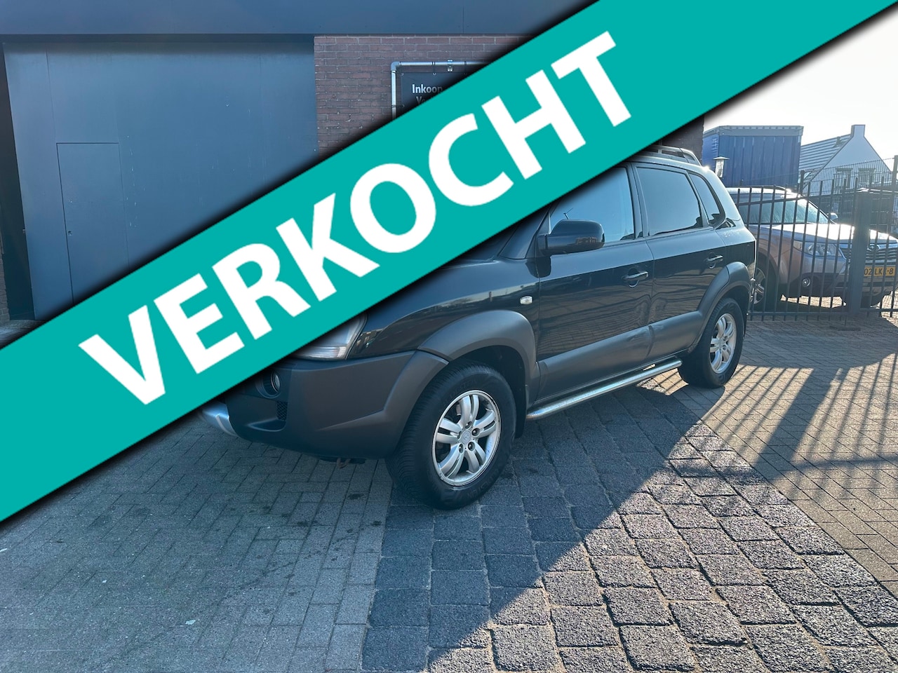 Hyundai Tucson - 2.0i Dynamic Cross*Airco*Cruise Control*Lmv - AutoWereld.nl