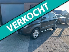 Hyundai Tucson - 2.0i Dynamic Cross*Airco*Cruise Control*Lmv