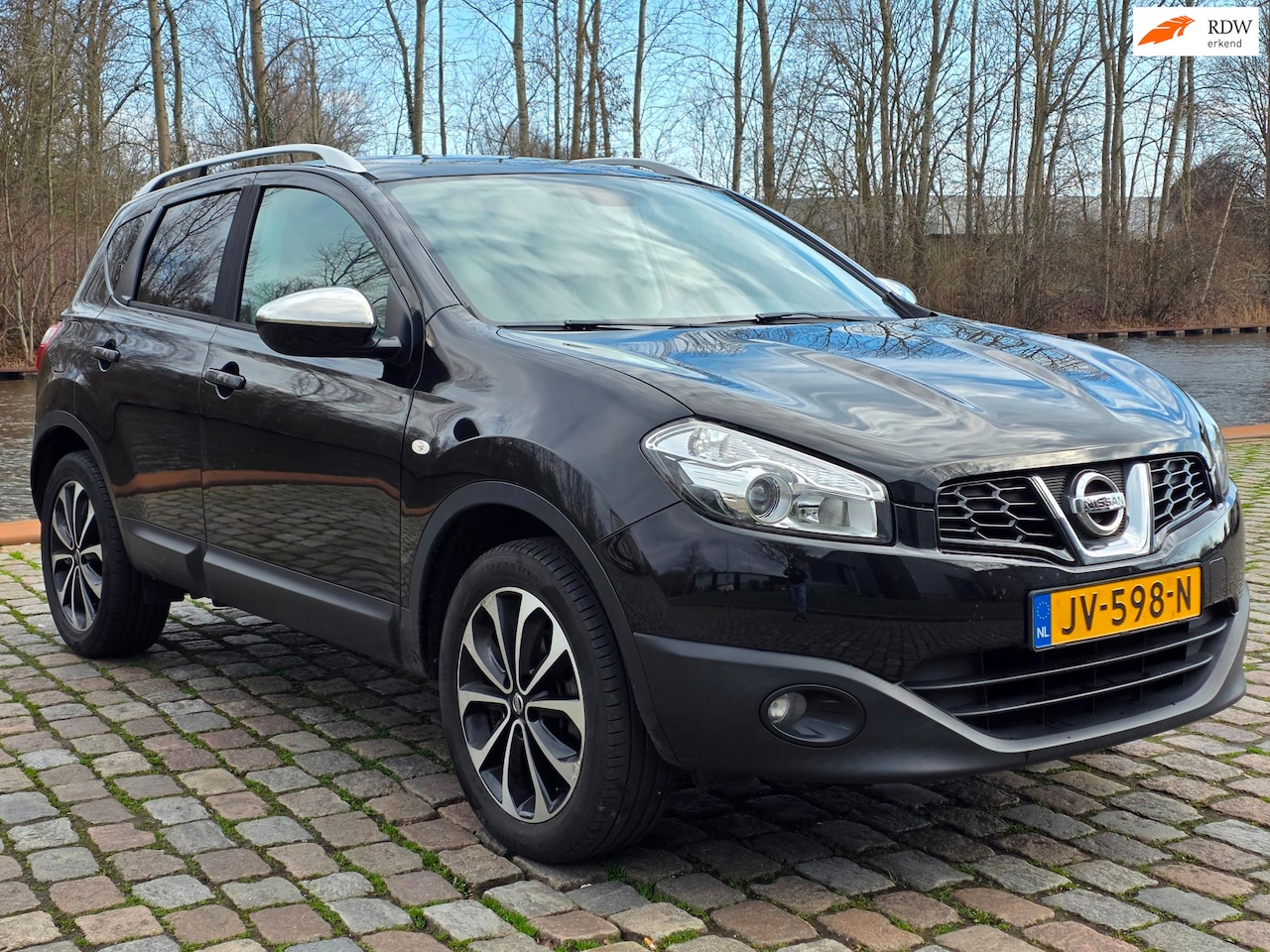 Nissan Qashqai - 1.6 Acenta 1e eigenaar navigatie cruis control Bluetooth - AutoWereld.nl