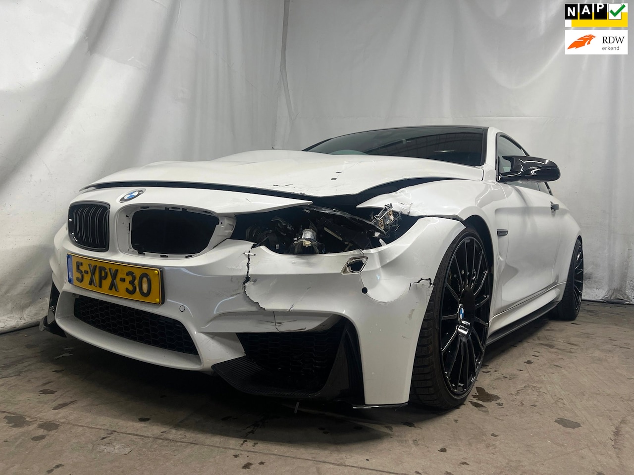 BMW 4-serie Coupé - M4 - 550 PK - Keramische Remmen - Front Schade - BPM - AutoWereld.nl