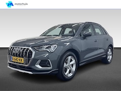 Audi Q3 - 35 TFSI 150pk S tronic Business Edition MANUAL