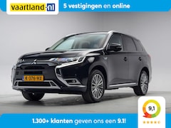 Mitsubishi Outlander - 2.4 PHEV Pure Aut. [ Camera Trekhaak Stoelverwarming ]