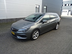Opel Astra Sports Tourer - 1.2 Business Elegance