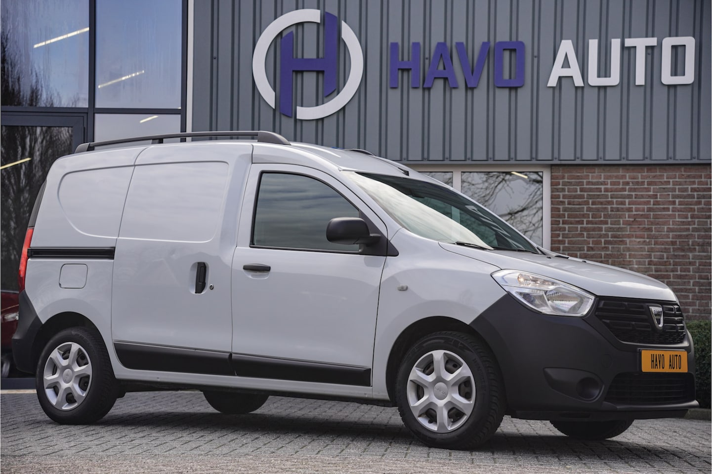 Dacia Dokker - 1.6 MPi 1.6 MPI, AIRCO, TREKHAAK, BTW-BPM-VRIJ / MARGE - AutoWereld.nl