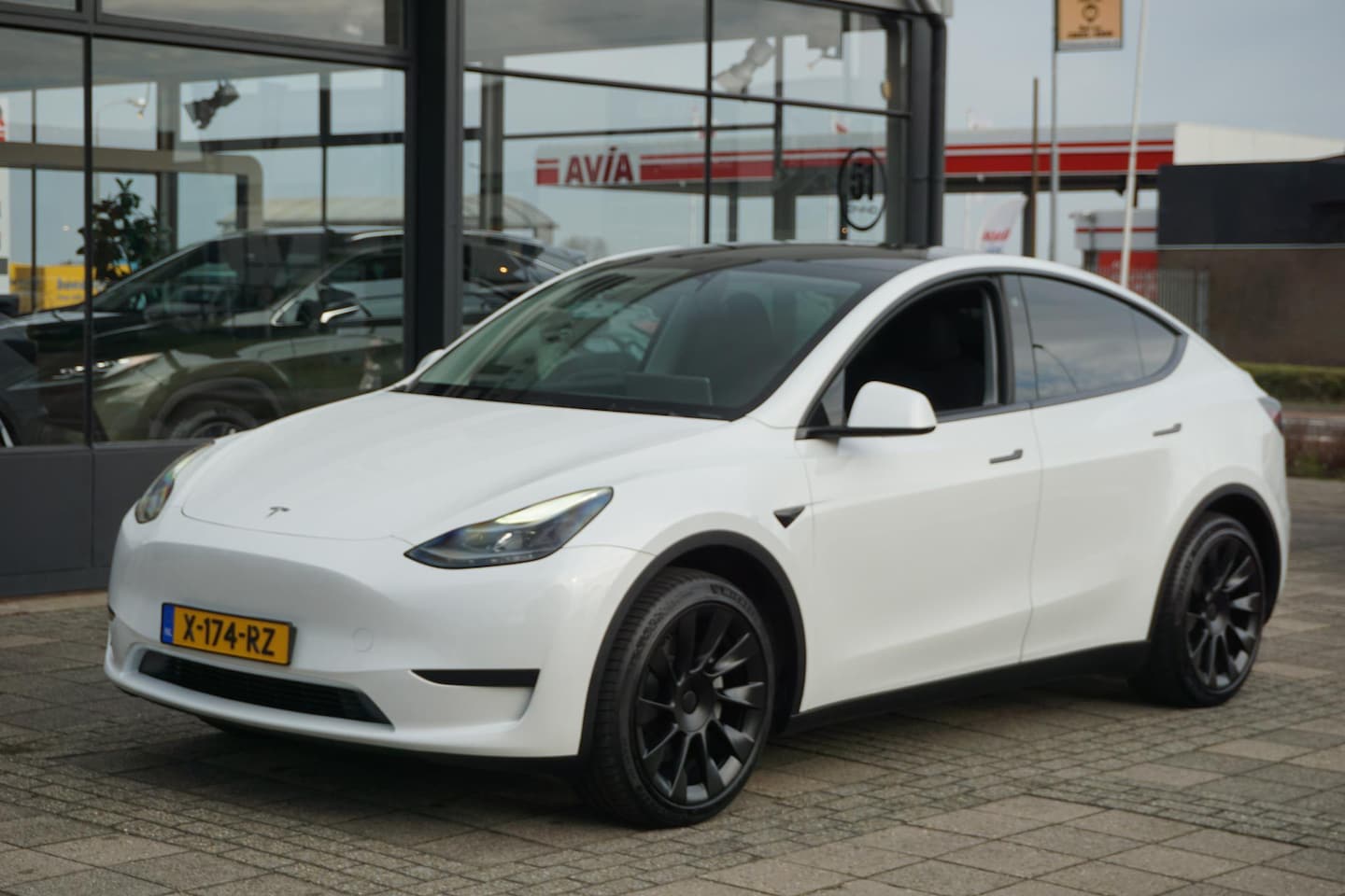 Tesla Model Y - RWD 58 kWh RWD 58 kWh - AutoWereld.nl